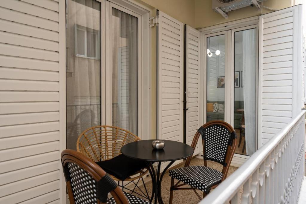 Vibrant Urban Getaway: Modern 1-Bedroom Near Bars, Parks, And Metro Ateny Zewnętrze zdjęcie